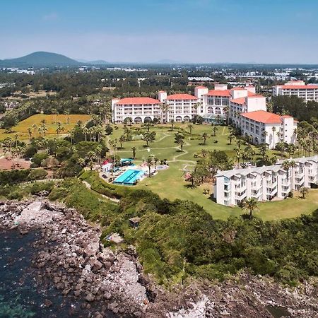 Sono Calm Jeju Hotel Seogwipo Bagian luar foto