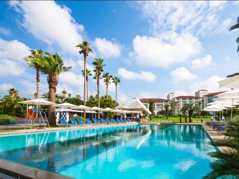 Sono Calm Jeju Hotel Seogwipo Bagian luar foto