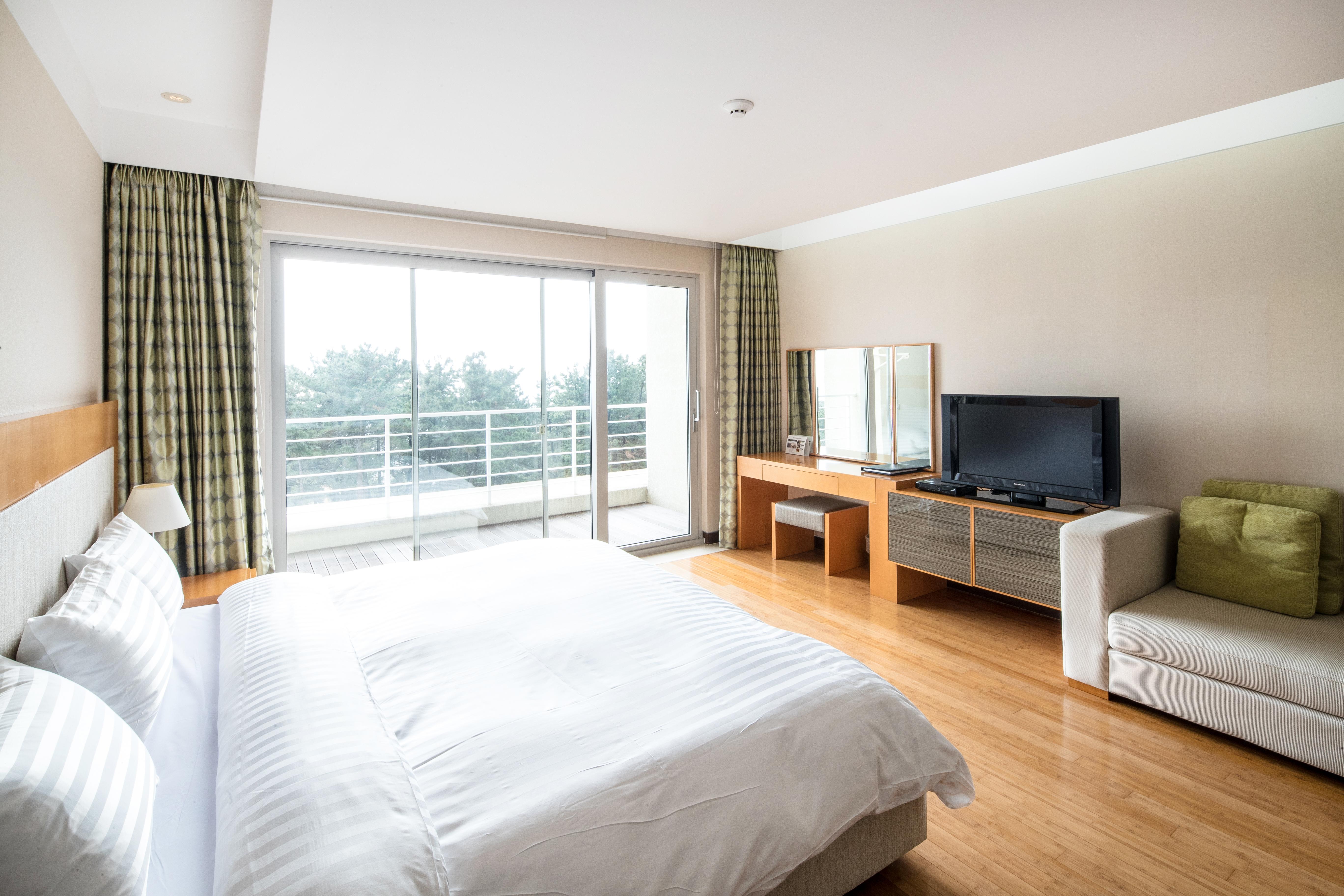 Sono Calm Jeju Hotel Seogwipo Bagian luar foto