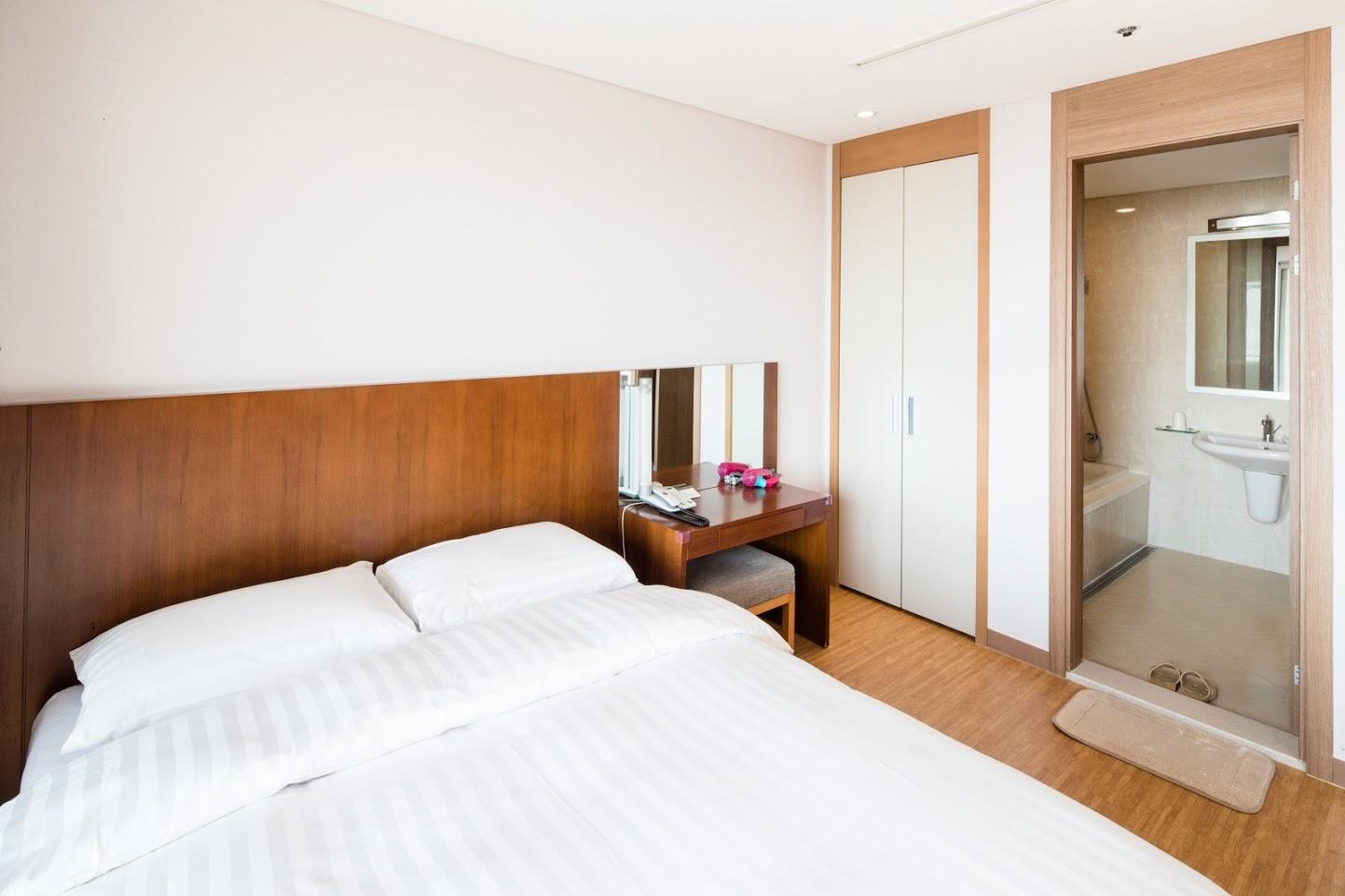 Sono Calm Jeju Hotel Seogwipo Bagian luar foto