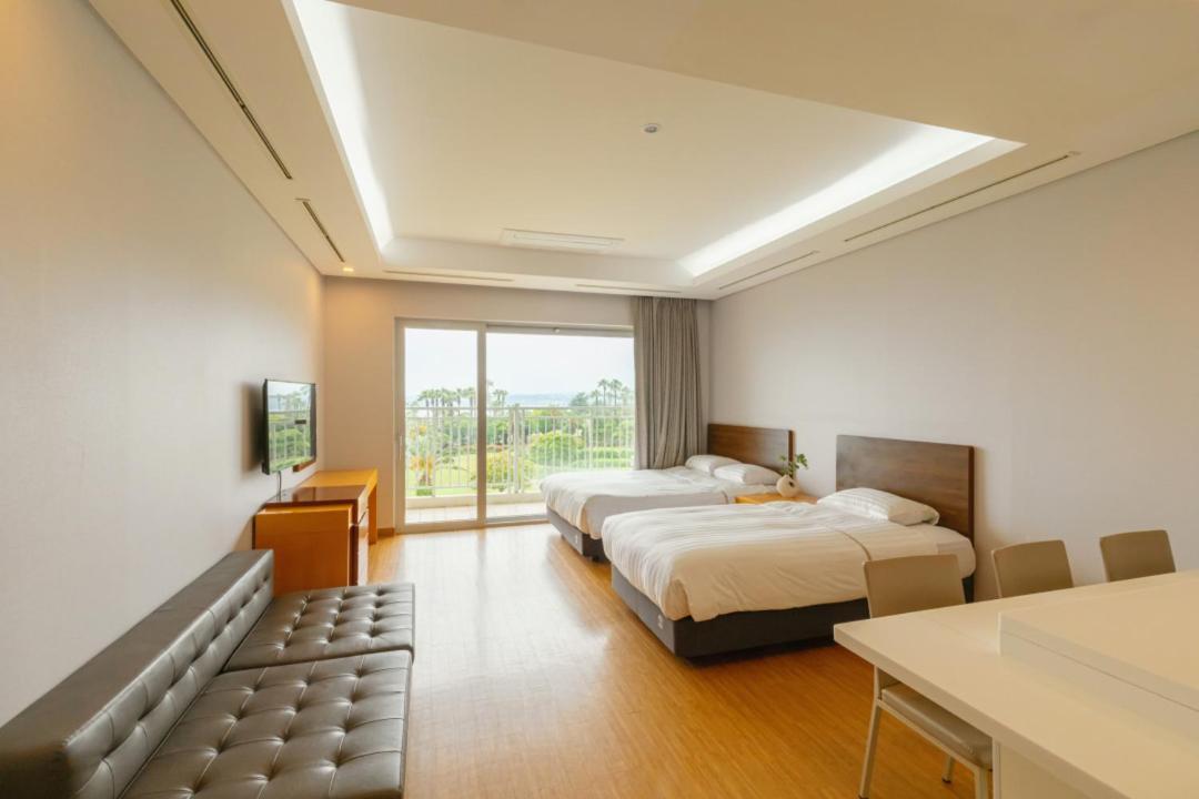 Sono Calm Jeju Hotel Seogwipo Bagian luar foto